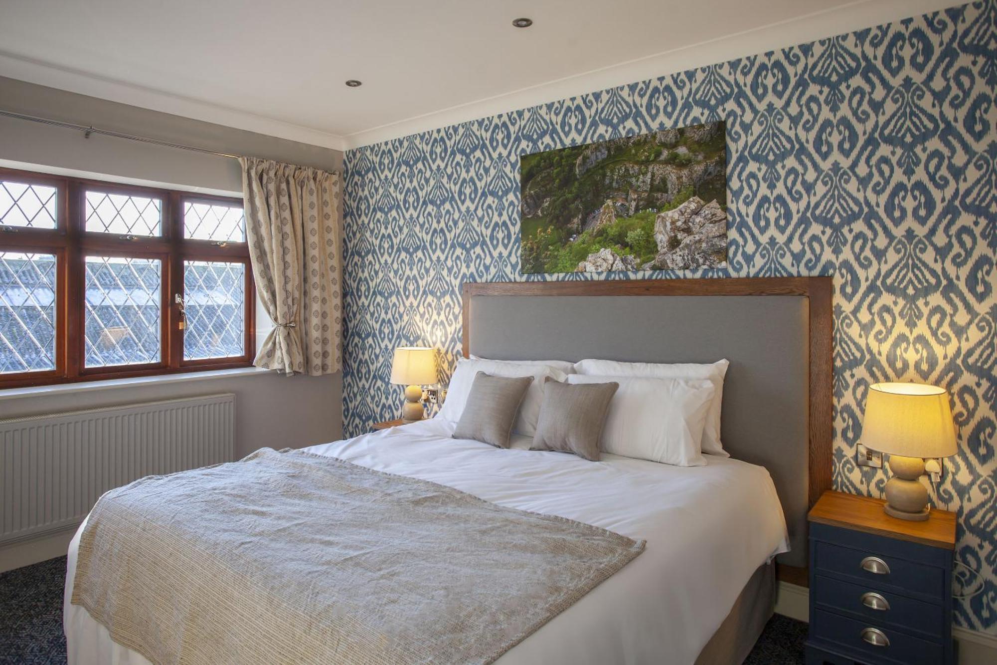 The Woodborough Inn Winscombe Room photo