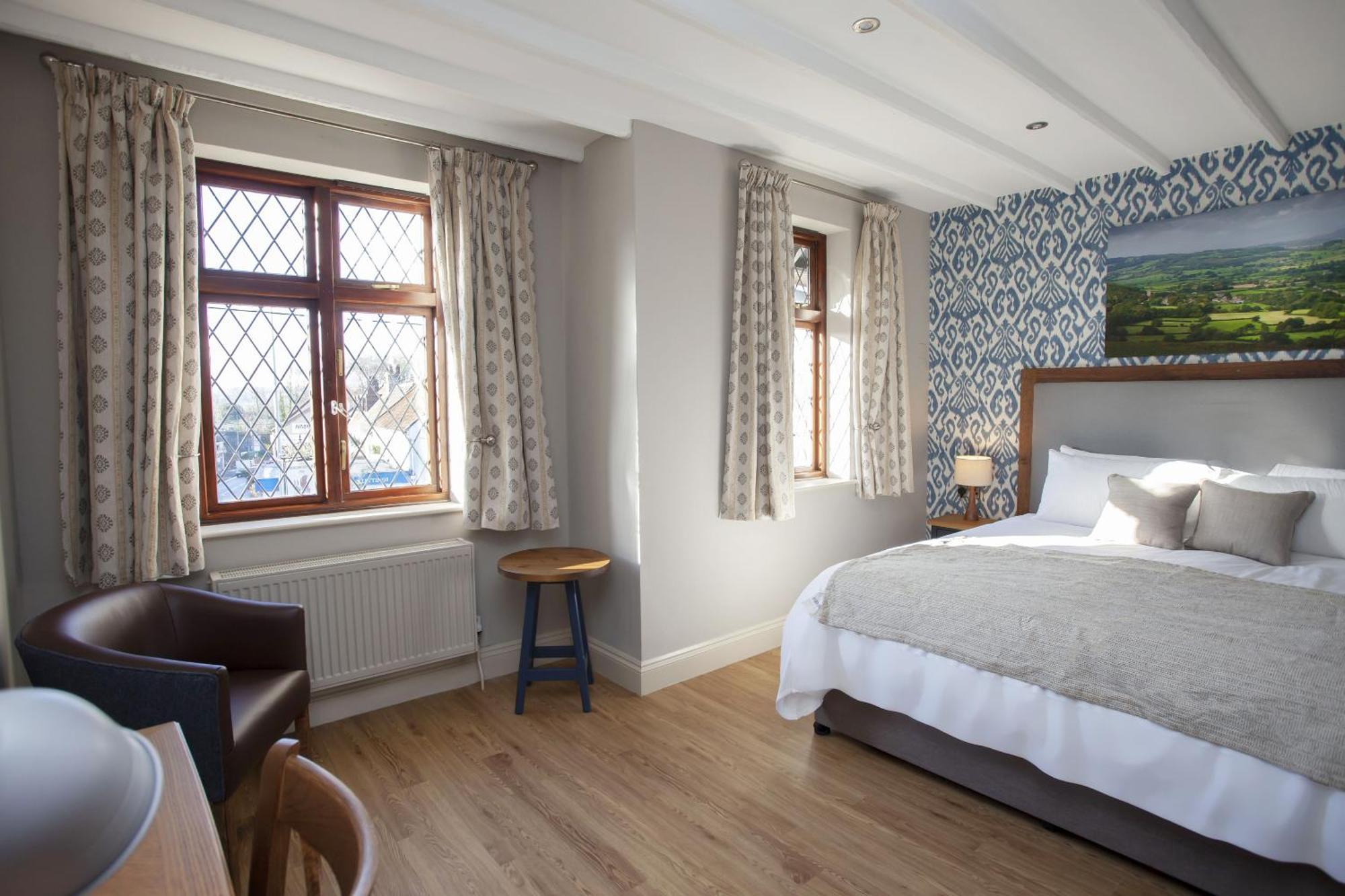 The Woodborough Inn Winscombe Room photo